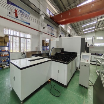 Panel Bending Machine-2500-type-with arm
